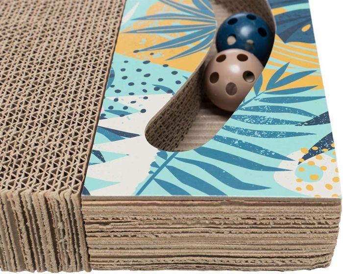Картонная когтеточка с мячиками и мятой Trixie 38 × 5 × 30 см - masterzoo.ua