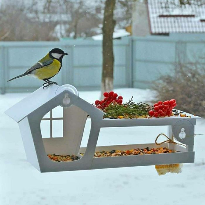 Годівниця для птахів House for Birds віконна «Будиночок» 150 х 370 х 125 мм (пластик, кольори в асортименті) - masterzoo.ua