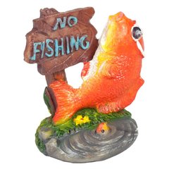 Декорация для аквариума KW Zone King's Рыбка с табличкой «No Fishing» 5,5 x 4 x 5,5 см (пластик) - masterzoo.ua