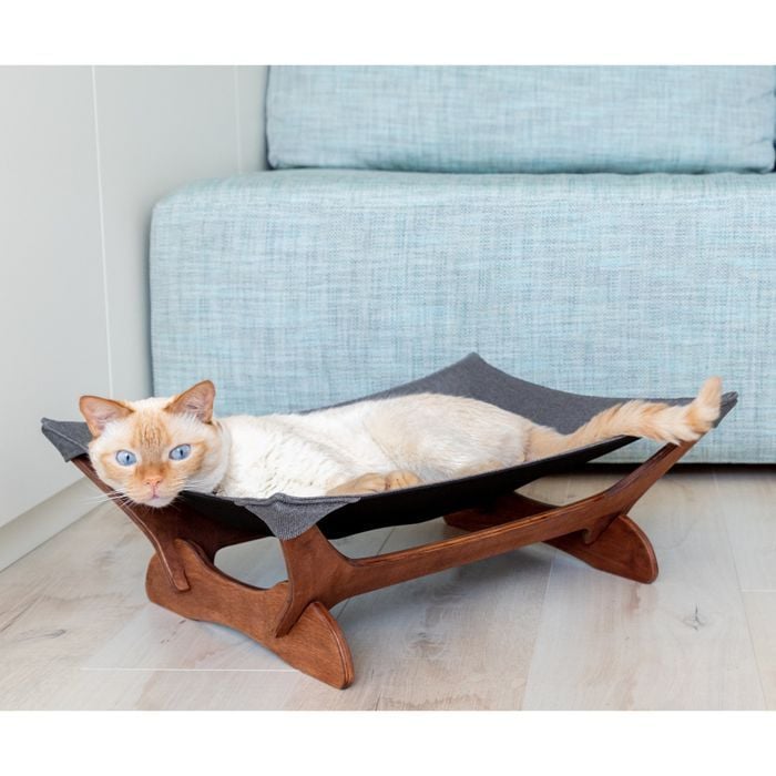 Гамак-лежак для котів PetJoy 55х45х18 см - коричнево-сірий - masterzoo.ua