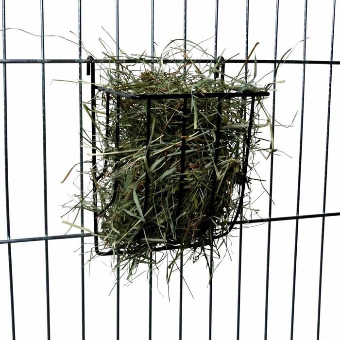 Заборник для сена Trixie подвесной 13 x 18 x 12 см (металл) - masterzoo.ua