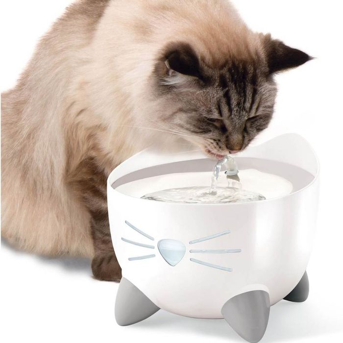 Поїлка-фонтан для котів Catit Pixi пластик біла 2,5 л - masterzoo.ua