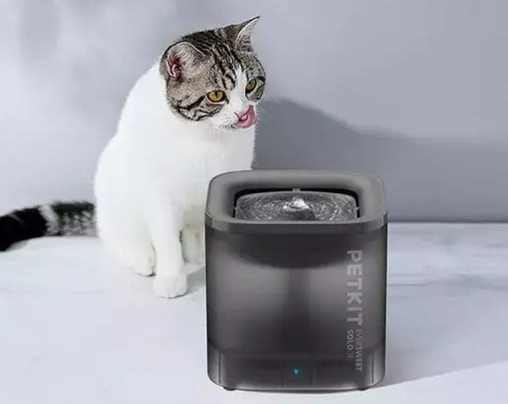Поилка-фонтан Petkit Eversweet Solo SE со световым индикатором
